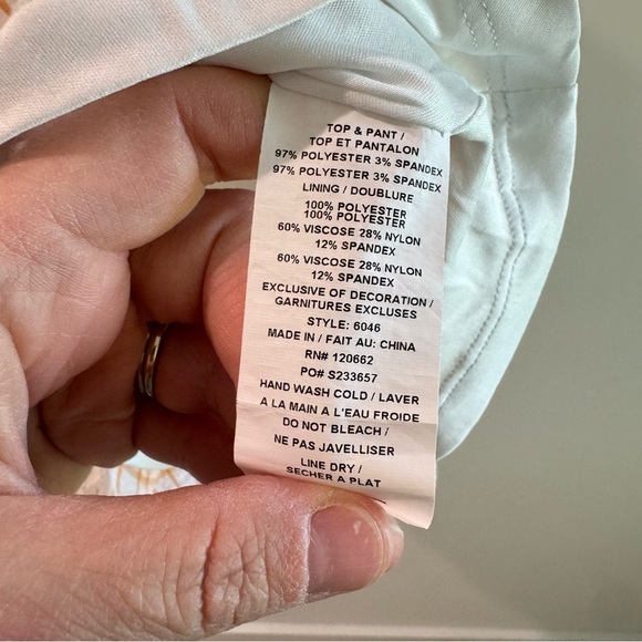 Mabel + Honey Banana Print Windowpane Plaid Sleeveless Peplum Top Size 4 - Picture 4 of 4